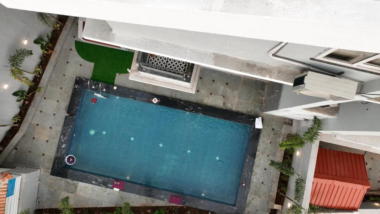 Euphoria Luxury Villa - 5Bhk - Private Pool - Jacuzzi, 바가 외부 사진