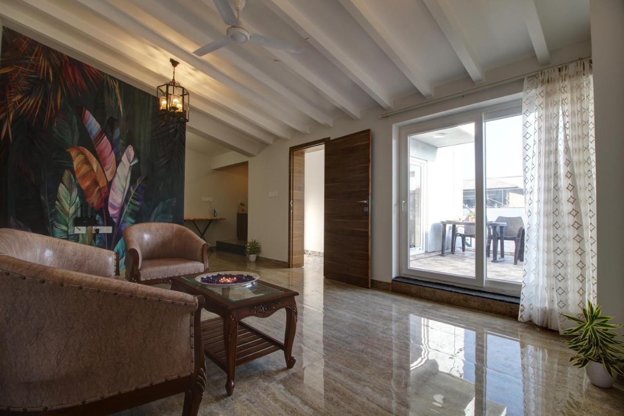 Euphoria Luxury Villa - 5Bhk - Private Pool - Jacuzzi, 바가 외부 사진