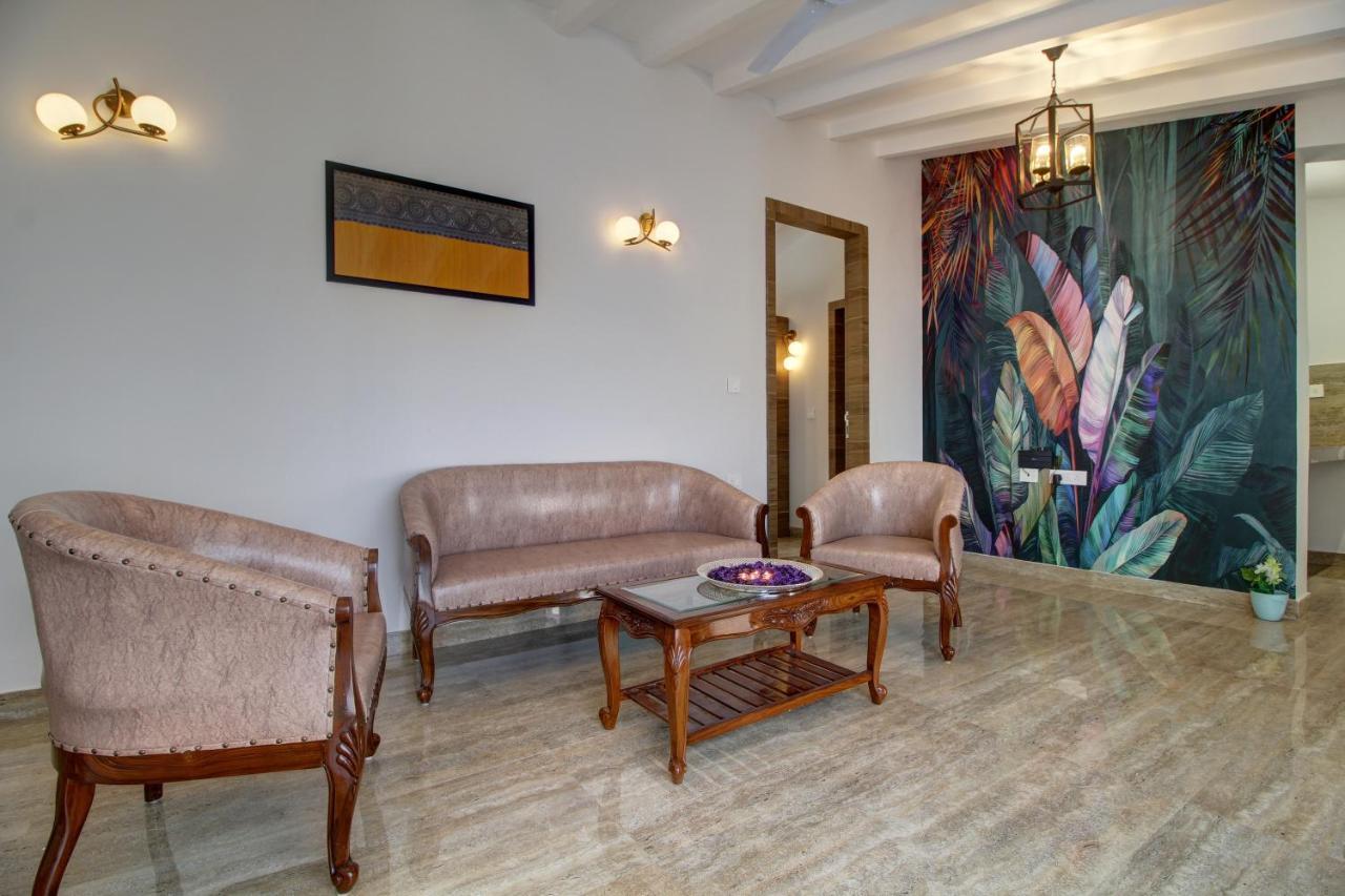 Euphoria Luxury Villa - 5Bhk - Private Pool - Jacuzzi, 바가 외부 사진