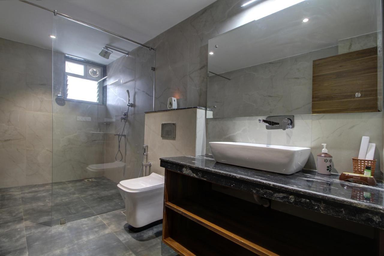 Euphoria Luxury Villa - 5Bhk - Private Pool - Jacuzzi, 바가 외부 사진