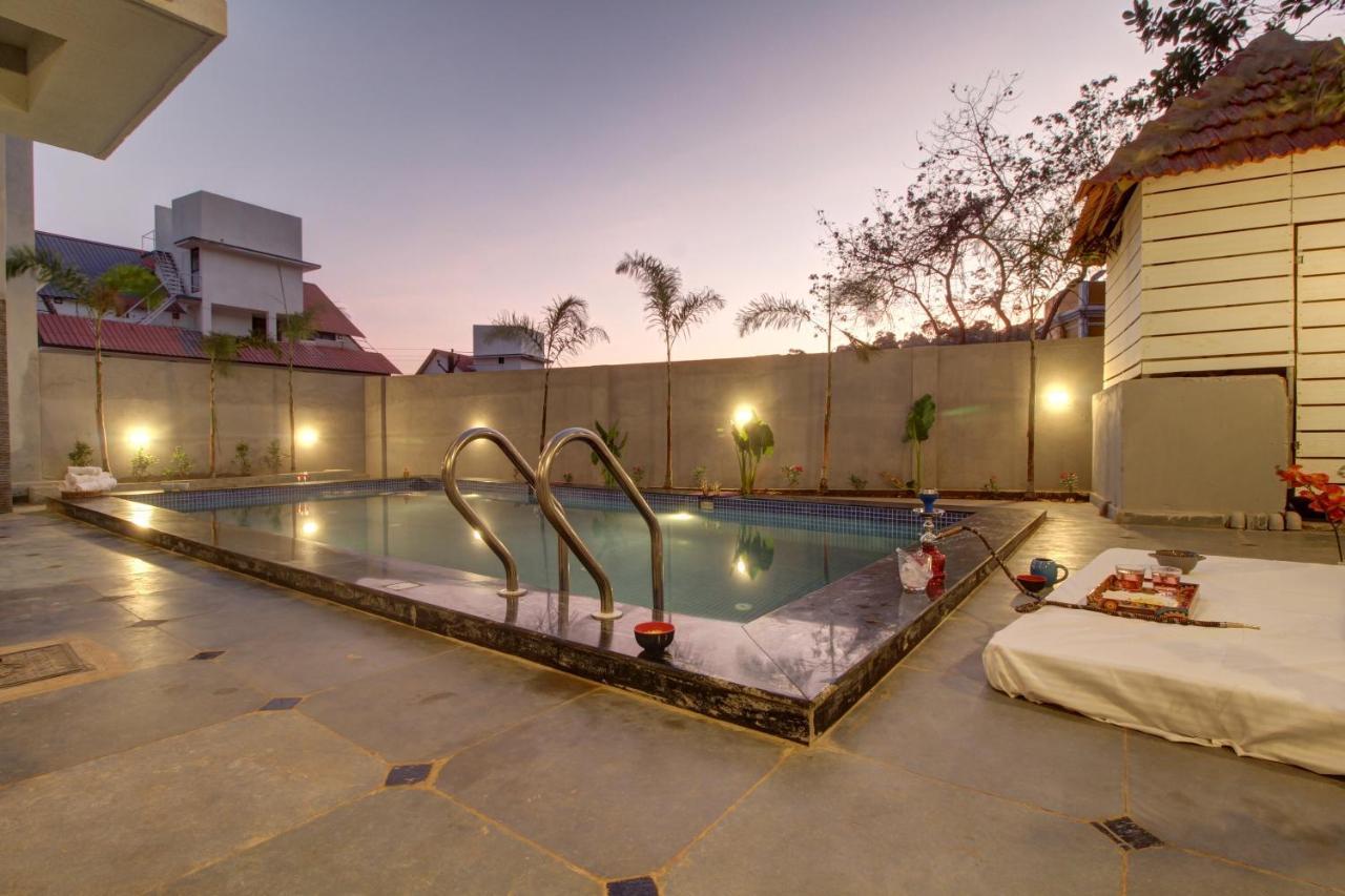 Euphoria Luxury Villa - 5Bhk - Private Pool - Jacuzzi, 바가 외부 사진