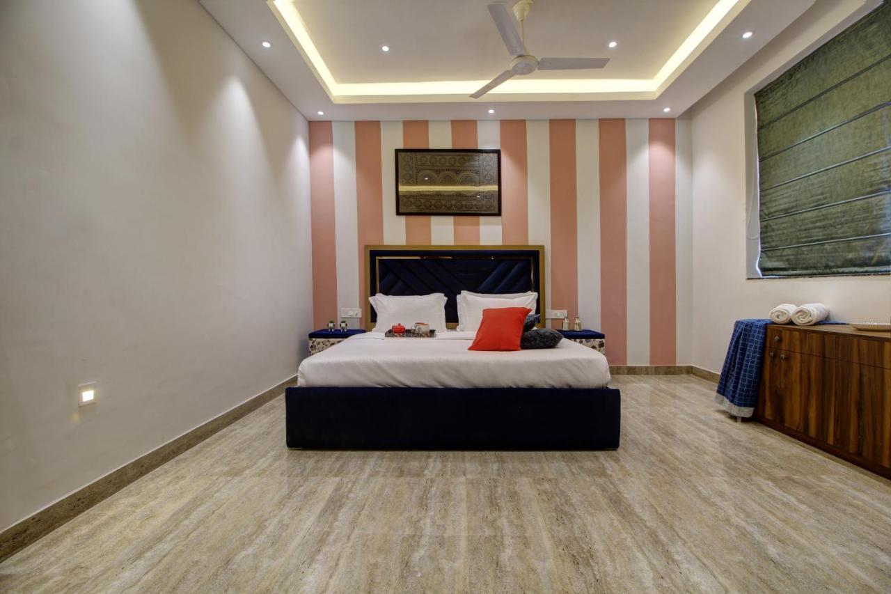 Euphoria Luxury Villa - 5Bhk - Private Pool - Jacuzzi, 바가 외부 사진