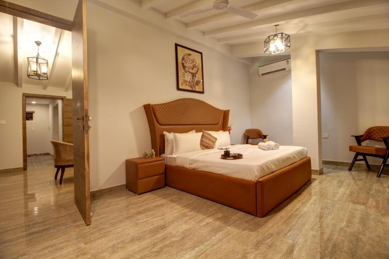 Euphoria Luxury Villa - 5Bhk - Private Pool - Jacuzzi, 바가 외부 사진